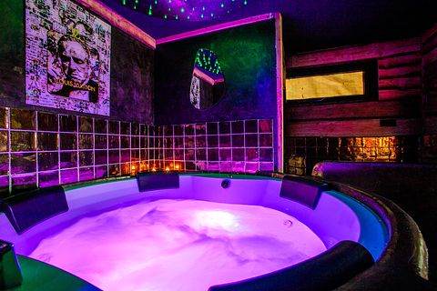 Luxury private wellness suite with pool - 3