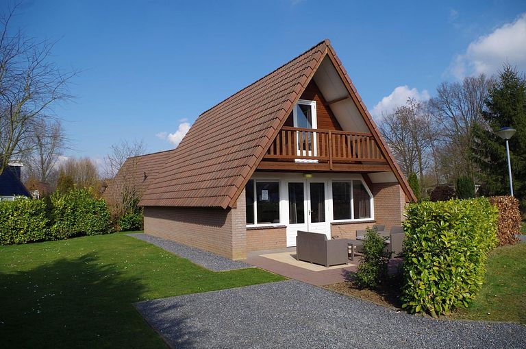 Cozy holiday home (6p) in Limburg - 1