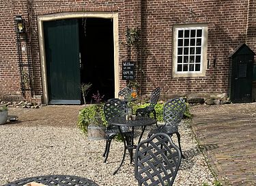 Atmospheric stay on historical estate - 22