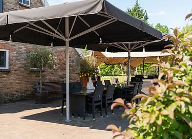 Modern holiday home (4p) with sunny terrace - 24