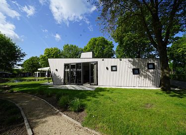 Ferienwohnung (6p) in einem bewaldeten Park - 2