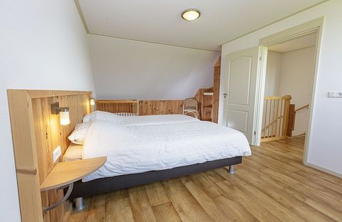 Luxuriöse Entspannung auf der Wiese - 5