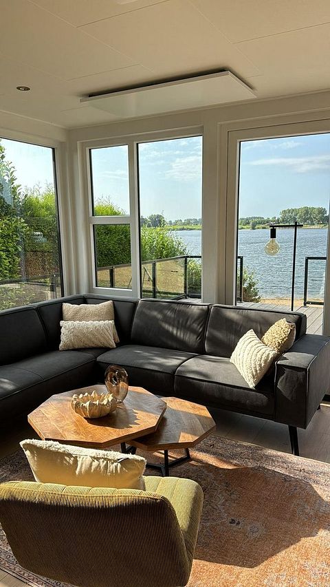 Logement de vacances moderne avec terrasse et vues - 3