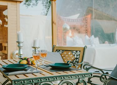 Romantische bubble tent met privé wellness - 18