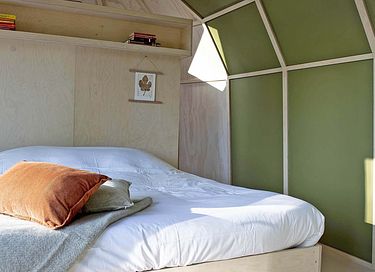 Knus tiny house midden in de natuur - 4