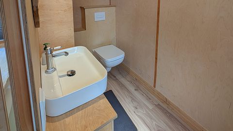 Caravane confortable pour 2 personnes - 5