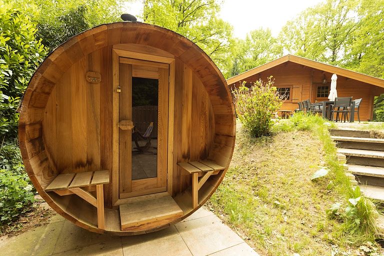 Finse bungalow met sauna & hottub in het bos - 1