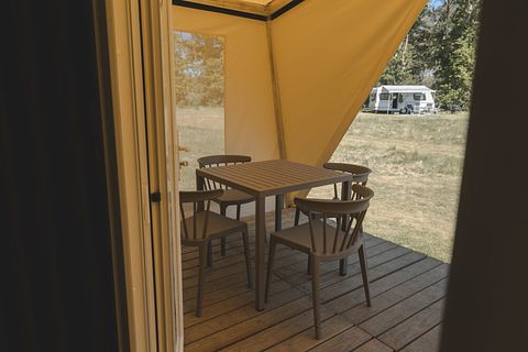 Comfortabele tentlodge met eigen sanitair - 4
