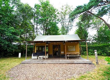 Glamping tent with private bathroom (5p)