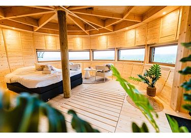 Unique accommodation with built-in jacuzzi - 5