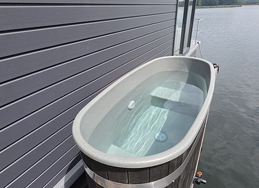 Luxe houseboat met 2-persoons hottub  - 3