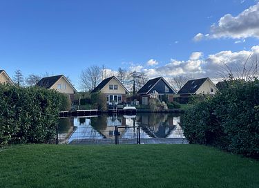 Vakantiewoning voor 6 personen aan het water