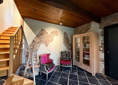 Luxuriöse Familienresidenz mit privatem Hallenbad - 10