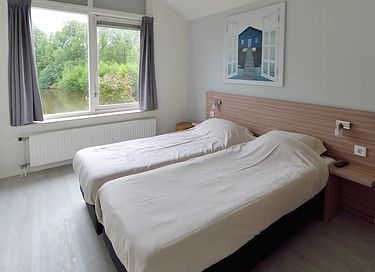 Waterfront home in the northern Netherlands - 11