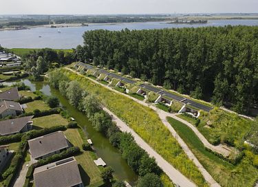 Unieke 'hotelkamer' in een dijk (Zeeland) - 2