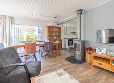 Moderne bungalow med indhegnet have - 5