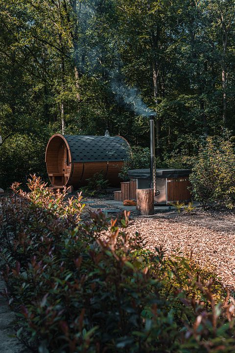 Forest cabin with hot tub, sauna and wood stove - 2