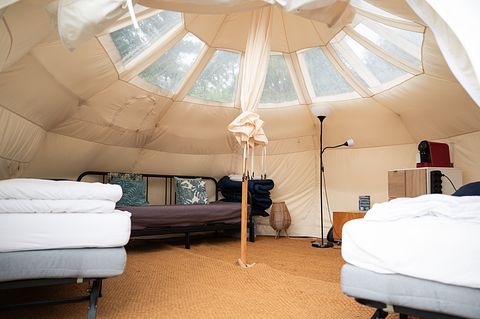 Glamping tent with a view of the stars by the sea - 3