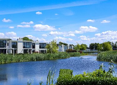 Luxe villa met waterzicht voor 10 personen - 2