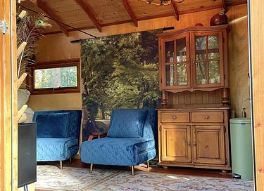 Beautiful gipsy wagon for 2 people - 2