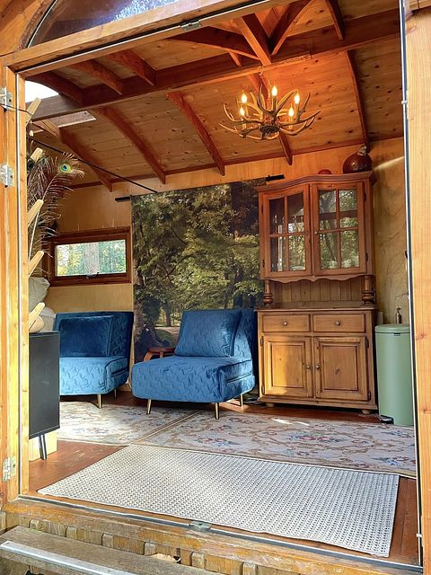 Beautiful gipsy wagon for 2 people - 2