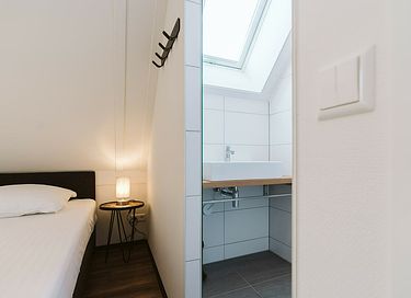 10-persoons vakantiehuis vlakbij het water  - 23