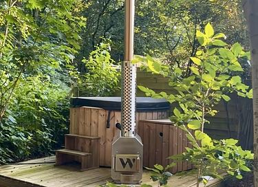 Haus mit Whirlpool direkt am Wald