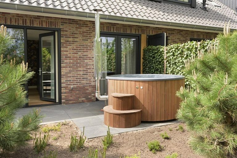 Vakantiehuis met sauna en hottub op de Veluwe - 1