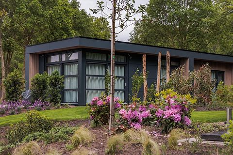 Lodge mit Sauna direkt am Wasser - 2