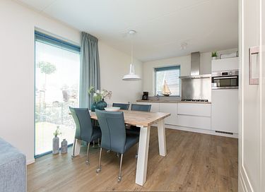 Luxe vakantiehuis (4p.) direct aan het water - 8