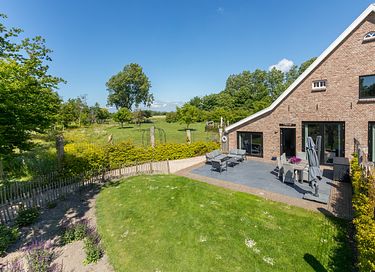 Groot en luxe vakantiehuis in Zeeland - 26