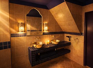 Wellness Lodge mit Sauna, Jacuzzi und Hammam - 15