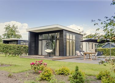 Pavillon pour 4 personnes au bord d'un étang avec jacuzzi - 3