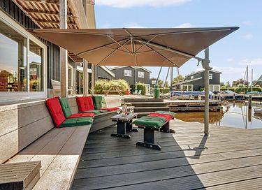 Family villa with wellness on the Sneekermeer - 5