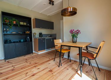 Uniek appartement met hottub en uitzicht - 12