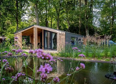 Gîte design dans un parc aquatique - 9