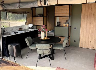 Luxe lodge met hottub in de natuur - 11
