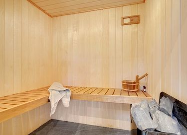 Casa con piscina e wellness - 21