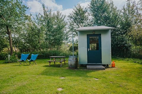 Clever gestaltetes Tiny House auf niedlichem Campingplatz - 2