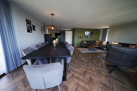 Ruim 10-persoons vakantiehuis in Overijssel - 5