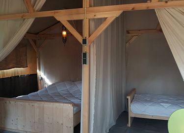 Glamping safari tent on mini campsite - 5