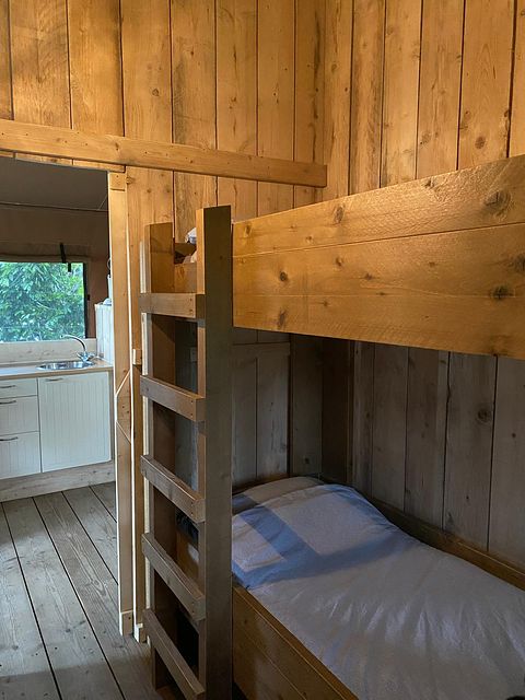 Glampingtent op boerencamping - 2