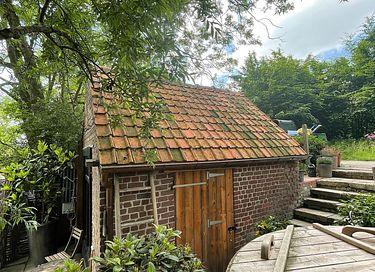 Cottage mit Whirlpool direkt am Teich - 8