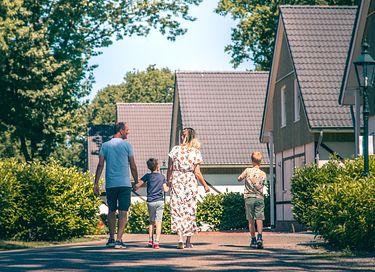 Ruime bungalow voor 8 personen in Limburg - 10