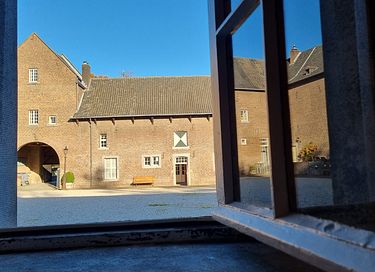 B&B in beautiful Limburg castle - 24