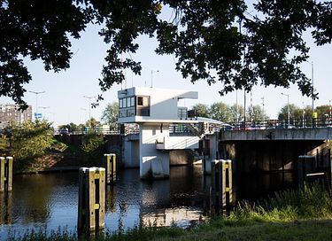 Dormir dans une tour de guet de pont - 15