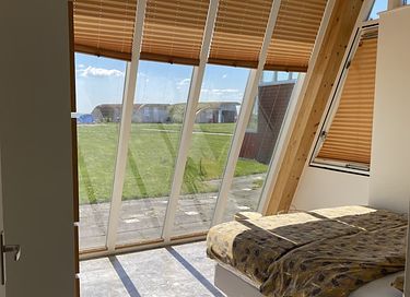 Grasgedecktes Haus am Wasser in Groningen - 16