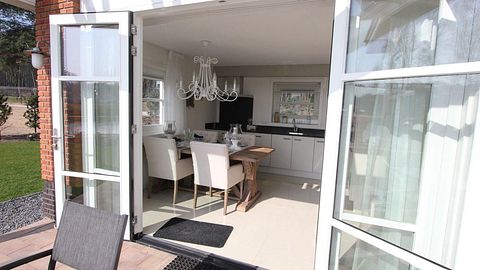 Vacation villa with sauna near a natural lake - 3
