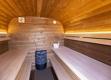 Luxe houseboat met 2-persoons hottub  - 23