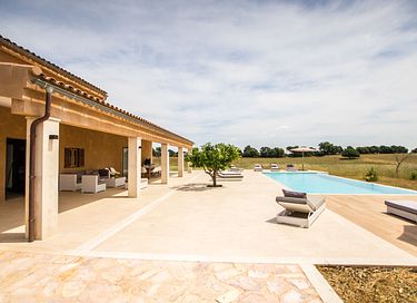 Modern en groot vakantiehuis met zwembad  - 13